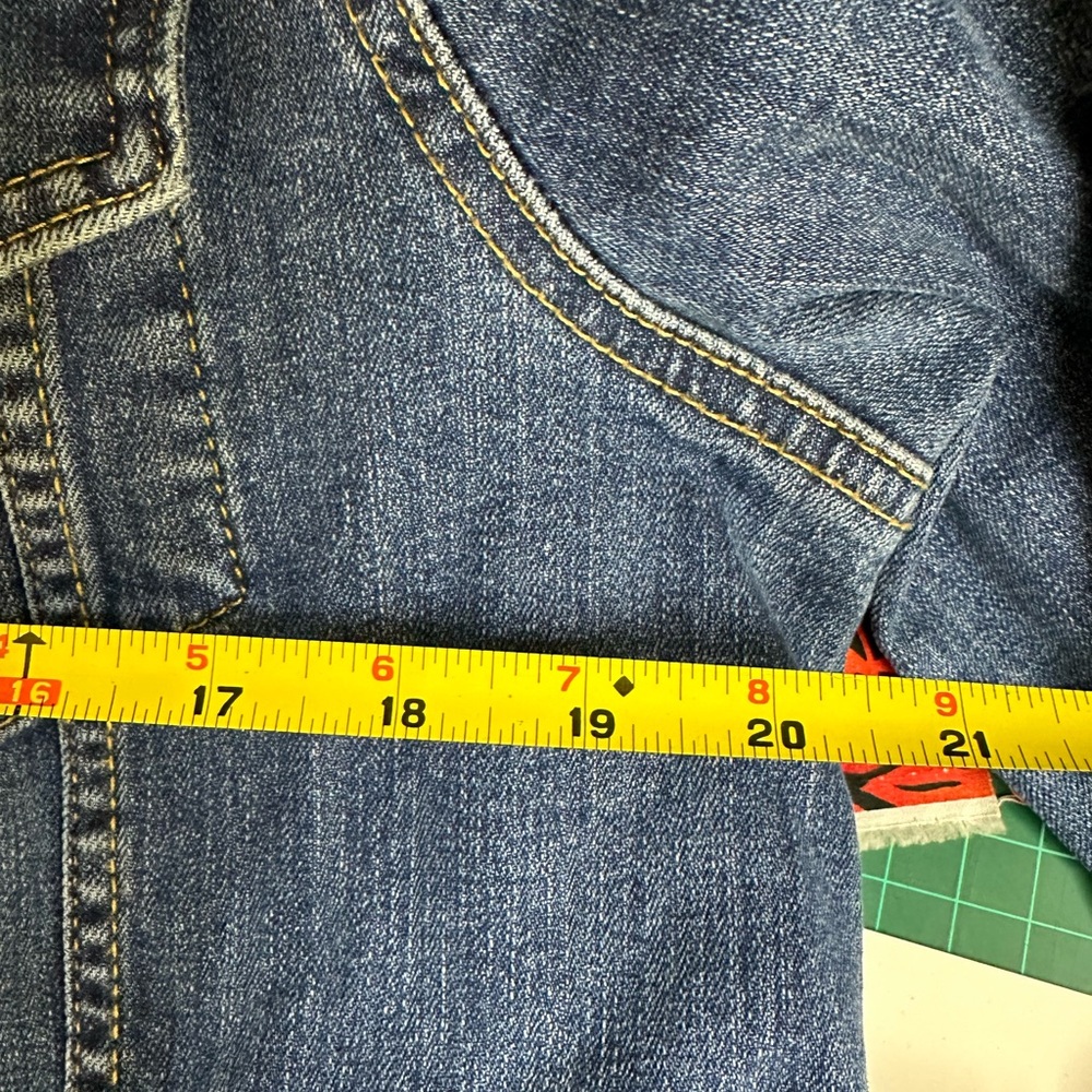 Levi Jean Jacket - Picture 5 of 9